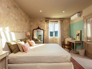 7 days/6 nights Rebirthing Yoga Retreat in Mantilari