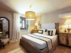 Self discovery Center accommodation in deluxe suites